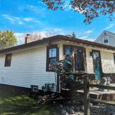 Vinyl-Siding-Restored-looks-brand-new 4